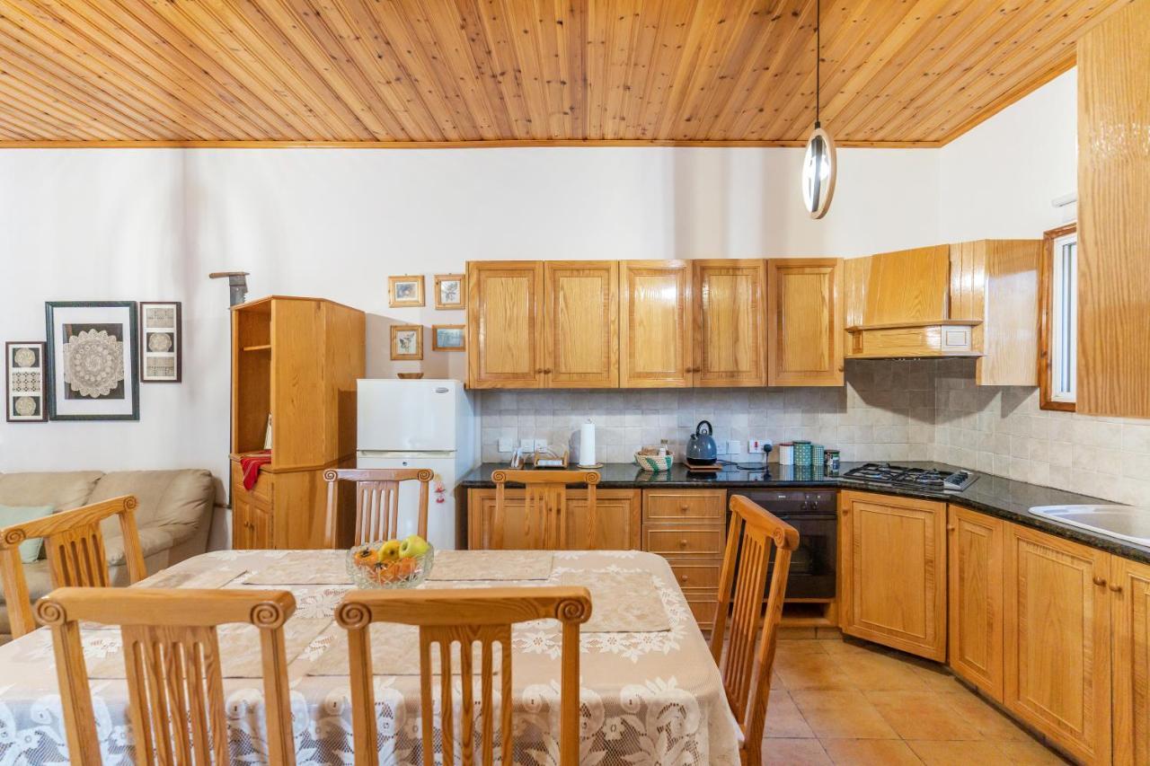 House Eufrosyne Daire Moutoullas Dış mekan fotoğraf